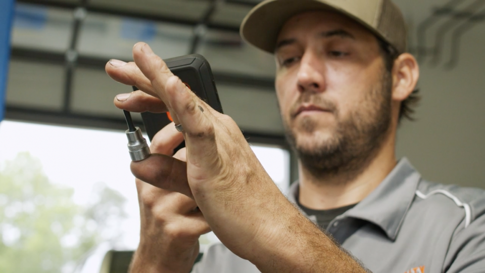 What Brand Offers the Best Tool Warranty? Sonic Tools