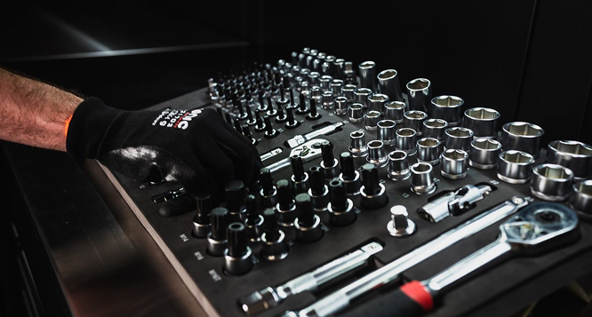 Standard Laser Etching for tool identification